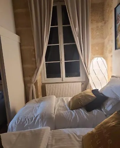 High Saint Germain De Pres 6 *