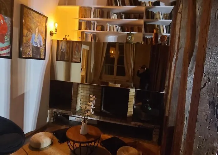 High Saint Germain De Pres 6 *